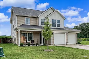 127 Pebble Stone Ln, Clarksville, OH 45113 - Photo 1