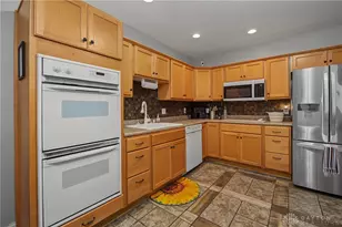 586 Chapman St, Waynesville, OH 45068 - Photo 6