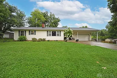 4112 Carondelet Drive, Dayton, OH 45440 - Photo 2