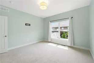 1119 Petrus Ct, Clearcreek Twp, OH 45458 - Photo 16