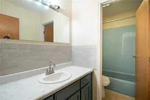 5404 Quisenberry Dr, Fairborn, OH 45424 - Photo 8
