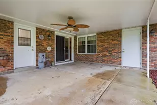 11 E Bonomo Dr, Fairborn, OH 45324 - Photo 44