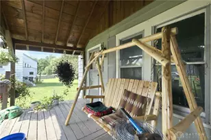 1914 Winona Dr, Middletown, OH 45042 - Photo 2