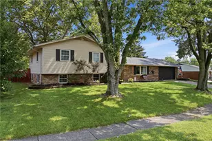 4531 Seville Dr, Englewood, OH 45322 - Photo 2