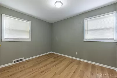 719 Cosler Drive, Dayton, OH 45403 - Photo 12