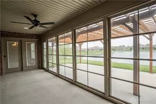 607 W Bentley Cir, Troy, OH 45373 - Photo 18