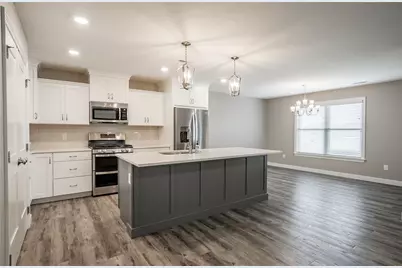 607 W Bentley Circle, Troy, OH 45373 - Photo 14