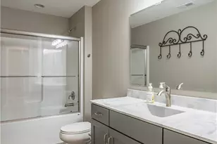 607 W Bentley Cir, Troy, OH 45373 - Photo 24