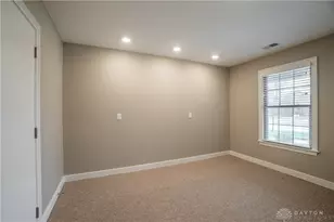 607 W Bentley Cir, Troy, OH 45373 - Photo 34