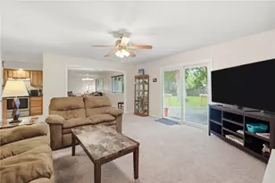 8919 Deep Forest Ln, Centerville, OH 45458 - Photo 14