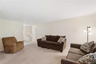 8919 Deep Forest Ln, Centerville, OH 45458 - Photo 8