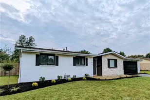 186 Katy Ln, Englewood, OH 45322 - Photo 1