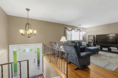 2454 Brahms Boulevard, West Carrollton, OH 45449 - Photo 8