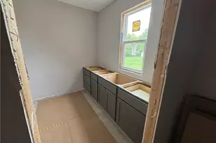 613 Christopher Dr, Centerville, OH 45458 - Photo 12