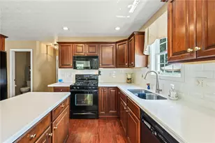 2560 Renwick Way, Troy, OH 45373 - Photo 18