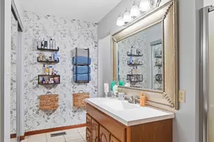 4041 Shadowleaf Dr, Bellbrook, OH 45305 - Photo 26