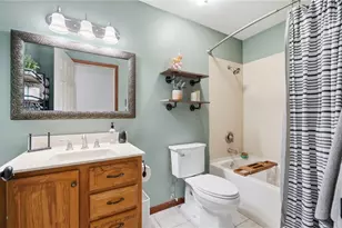 4041 Shadowleaf Dr, Bellbrook, OH 45305 - Photo 28