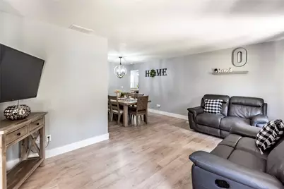 301 Marsha Jeanne Way, Centerville, OH 45458 - Photo 2