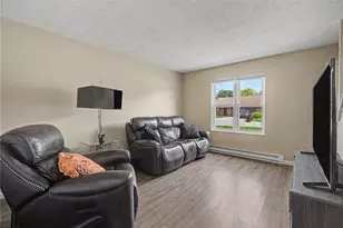 1855-1861 N Lakeman Dr, Bellbrook, OH 45305 - Photo 8