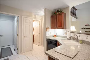 3906 W Summit Ridge Dr, Beavercreek, OH 45430 - Photo 10