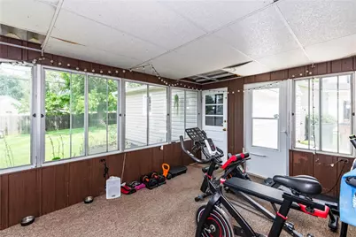 2425 Lorna Court, Dayton, OH 45420 - Photo 14