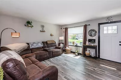 2425 Lorna Court, Dayton, OH 45420 - Photo 6