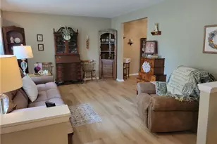 4081 Berrywood Dr, Dayton, OH 45424 - Photo 6