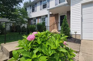 4081 Berrywood Dr, Dayton, OH 45424 - Photo 4