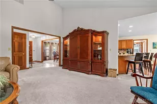 8495 Highmount Dr, Springboro, OH 45066 - Photo 6