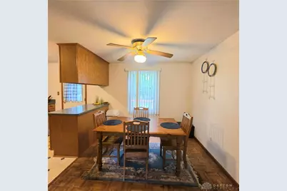 688 Hile Lane, Englewood, OH 45322 - Photo 8