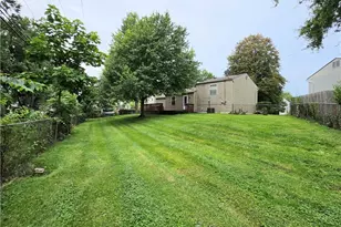 688 Hile Ln, Englewood, OH 45322 - Photo 22