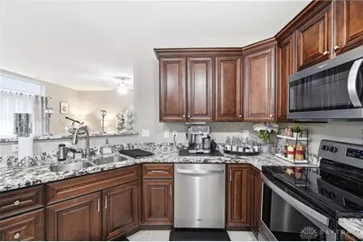 7464 Bridge Point Drive #14-203, Cincinnati, OH 45248 - Photo 14