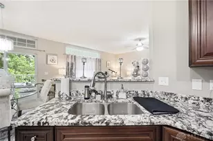 7464 Bridge Point Dr, Cincinnati, OH 45248 - Photo 16