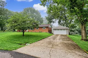 2863 Crone Rd, Beavercreek, OH 45434 - Photo 4