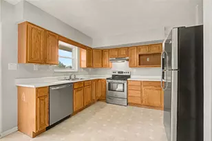 2863 Crone Rd, Beavercreek, OH 45434 - Photo 16