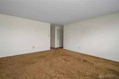 1035 Cottage Court Drive, Fairborn, OH 45324 - Photo 18