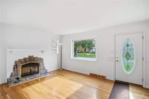 1041 Yorkshire Pl, Dayton, OH 45419 - Photo 8