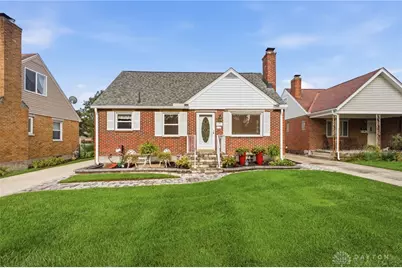 1041 Yorkshire Place, Dayton, OH 45419 - Photo 2