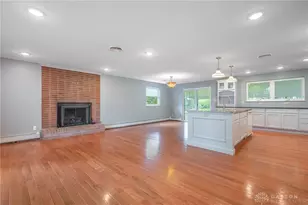 45 Tulip Ln, Riverside, OH 45432 - Photo 8