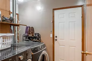 2165 Brookridge Dr, Beavercreek, OH 45431 - Photo 24
