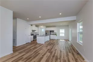 403 Sydney Dr, Tipp City, OH 45371 - Photo 8