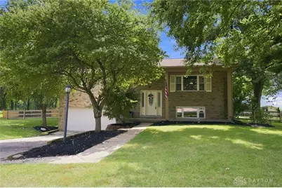 651 Charlotte Avenue, Turtlecreek Twp, OH 45036 - Photo 2