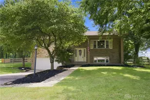651 Charlotte Ave, Turtlecreek Twp, OH 45036 - Photo 2