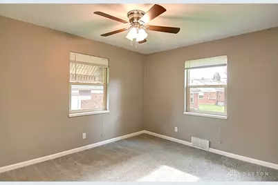 605 Wedgewood Avenue, Kettering, OH 45429 - Photo 16
