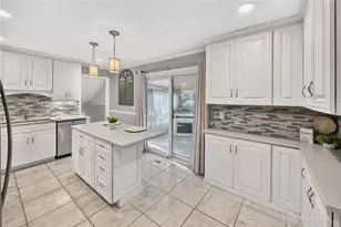 475 Whispering Pines St, Springboro, OH 45066 - Photo 6
