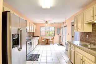6069 N Quinella Way, Centerville, OH 45459 - Photo 2
