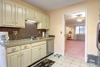 6069 N Quinella Way, Centerville, OH 45459 - Photo 4