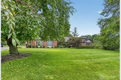 2844 Ramblingwood Lane, Washington Twp, OH 45458 - Photo 4