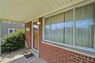 1441 Valley St, Dayton, OH 45404 - Photo 2