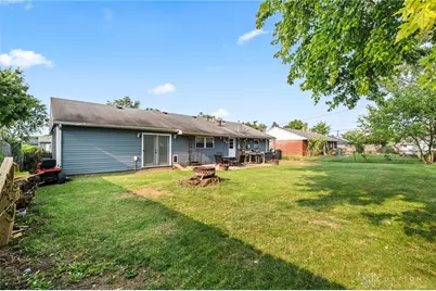 1123 Chalet Drive, New Carlisle, OH 45344 - Photo 20